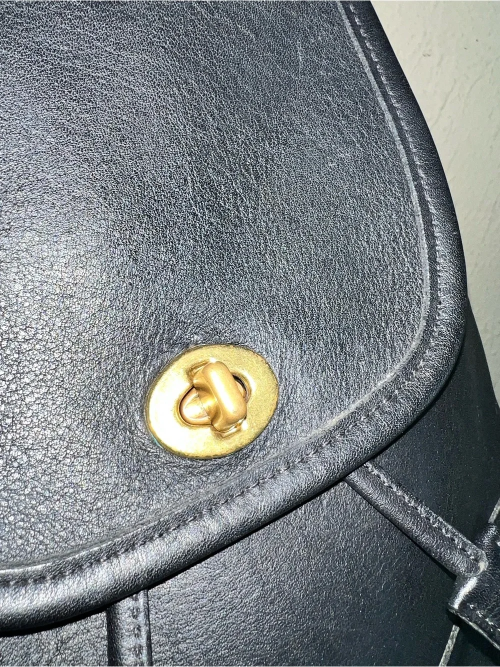 Vintage Coach Day Pack EUC